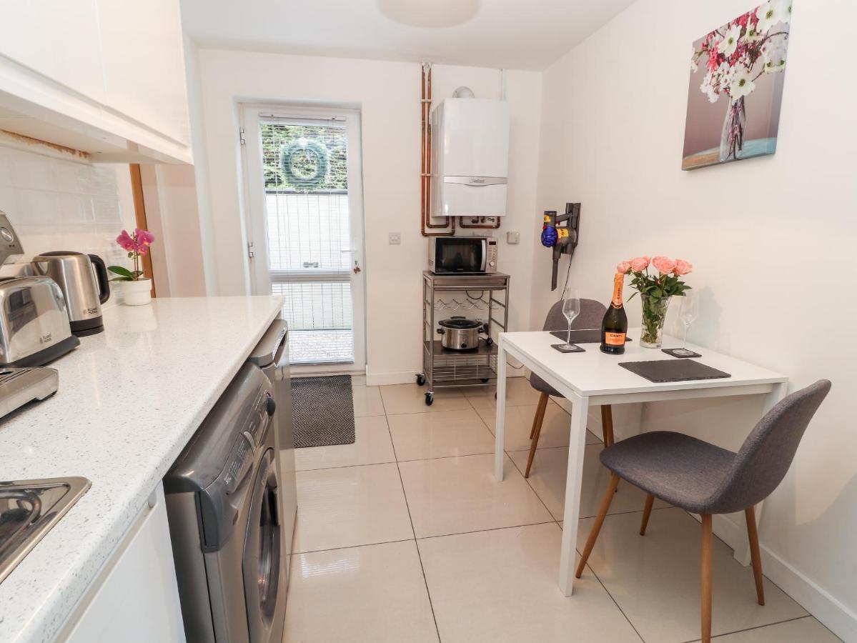 Villa Hafan Fach Mold Esterno foto